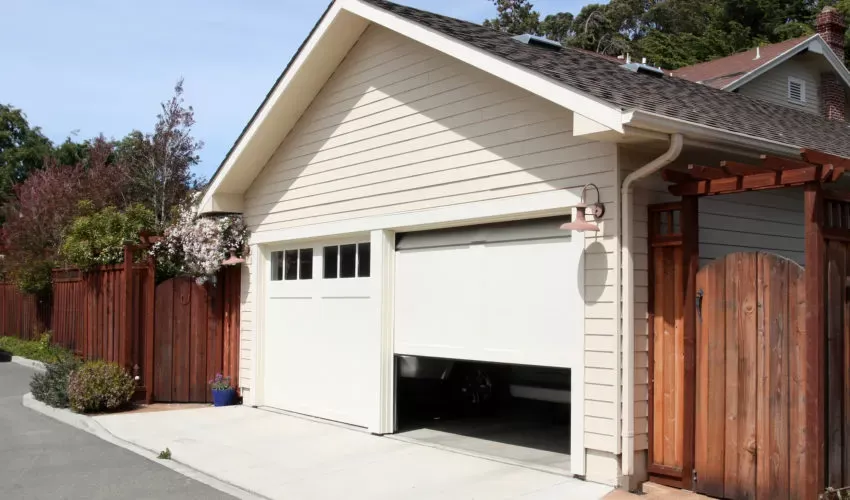 garage door repair Framingham