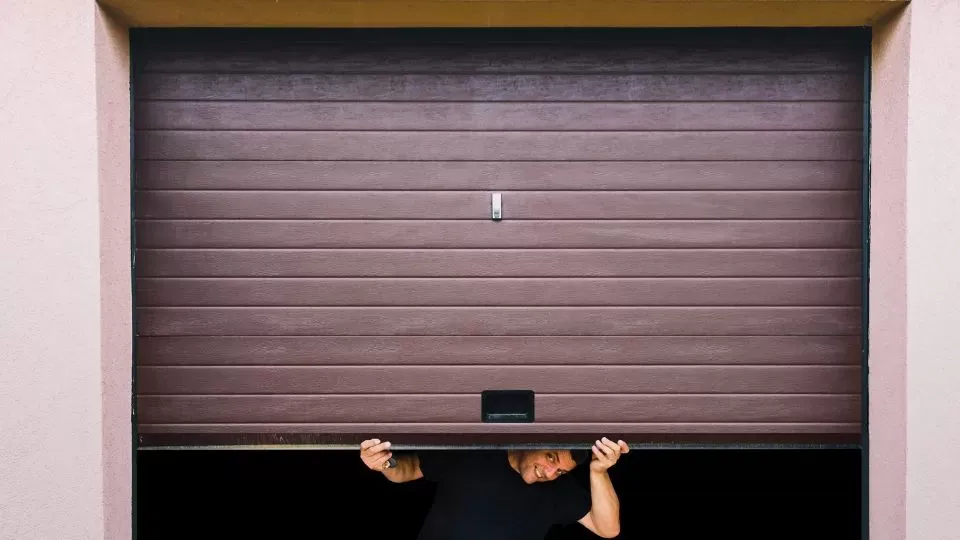 garage door repair Framingham