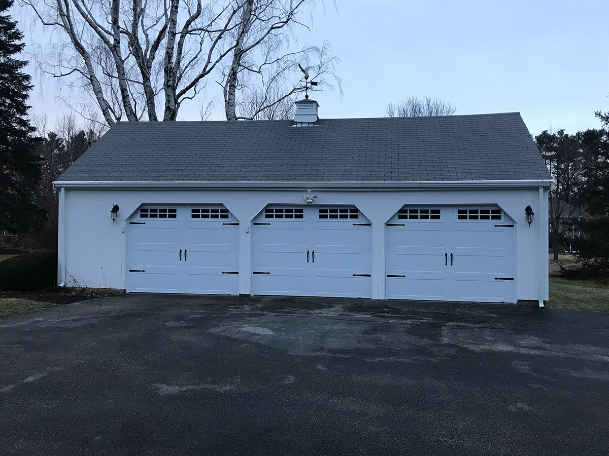 Commercial-Garage-Door-Services-for-Sudbury-Businesses