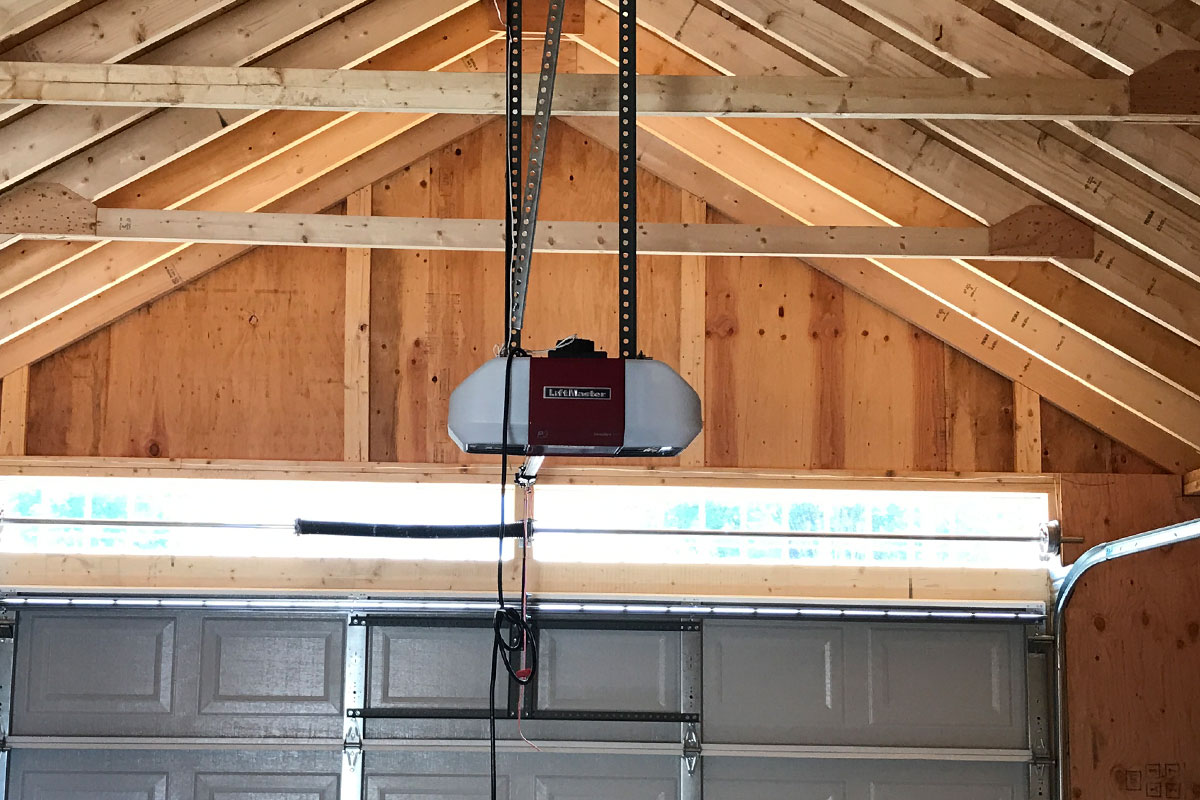 Emergency-Garage-Door-Service-Upton