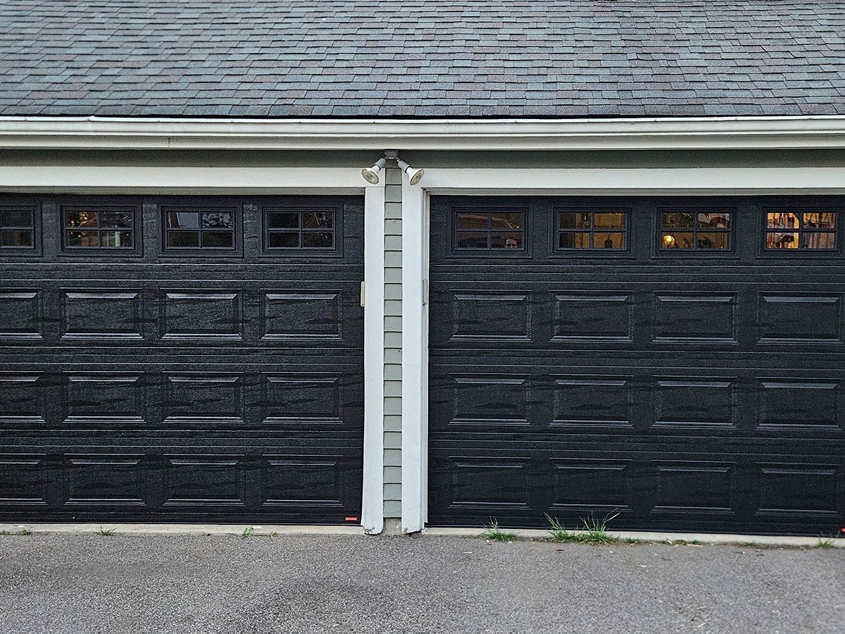 Roxbury-Garage-Door-Installatino-With-Care