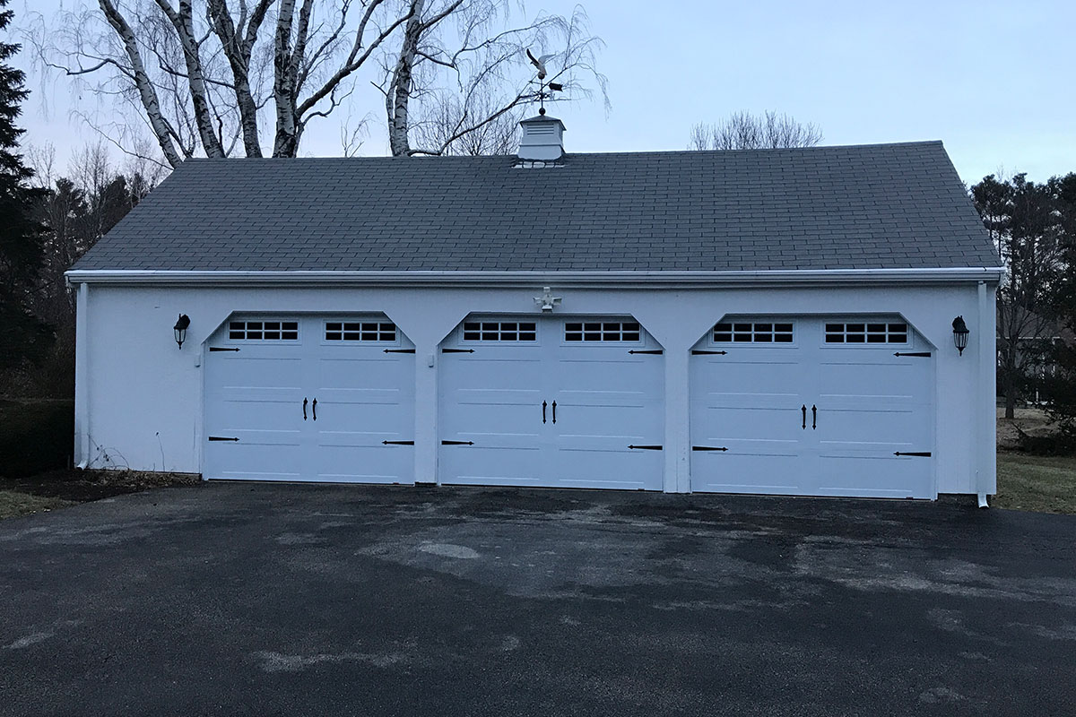 get-your-garage-door-estimate-in-wayland