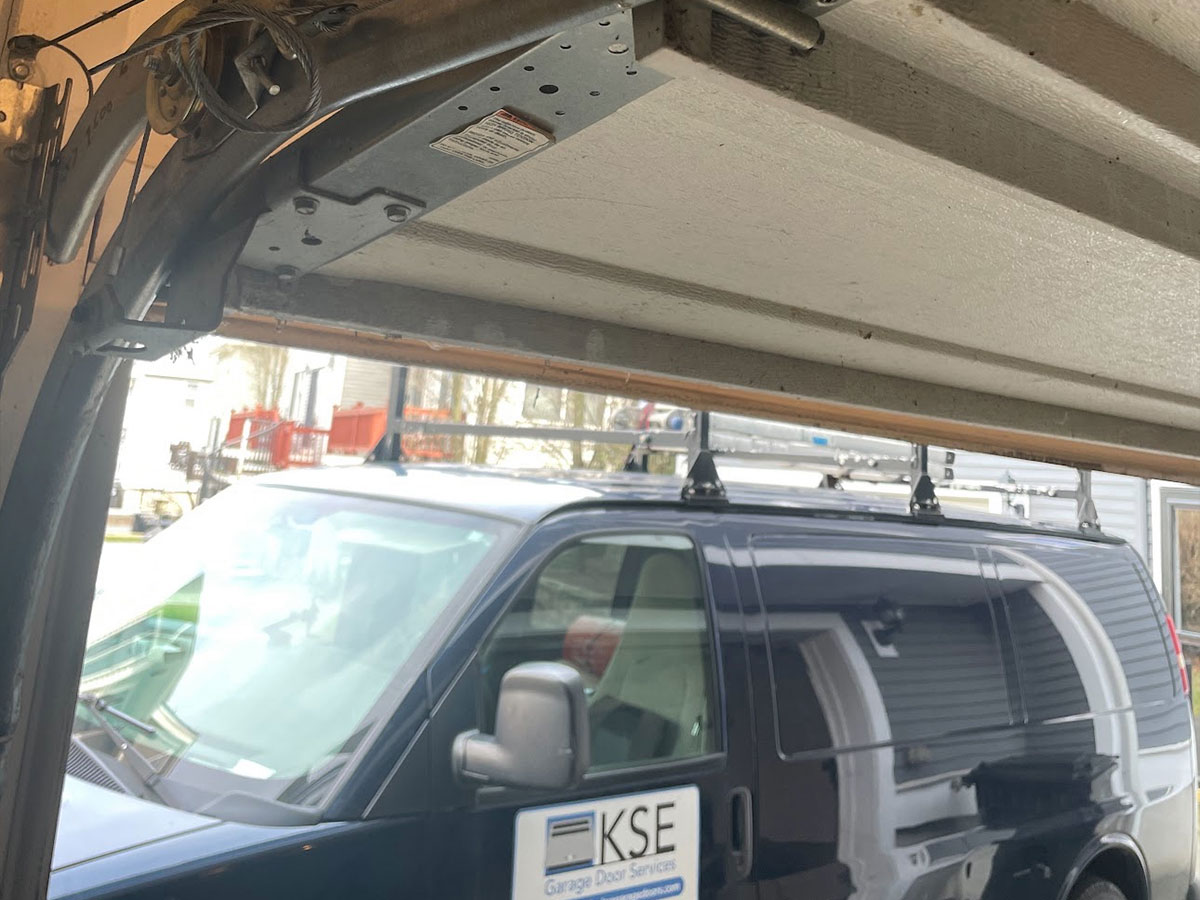 same-day-garage-door-repair-charlestown