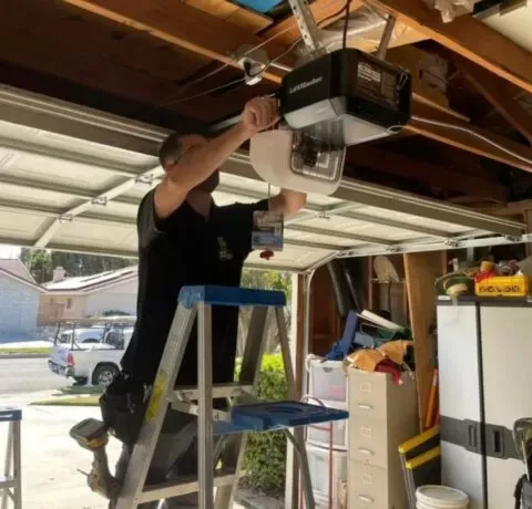 imageye___-_imgi_119_1-2-480x460 garage door repair Framingham