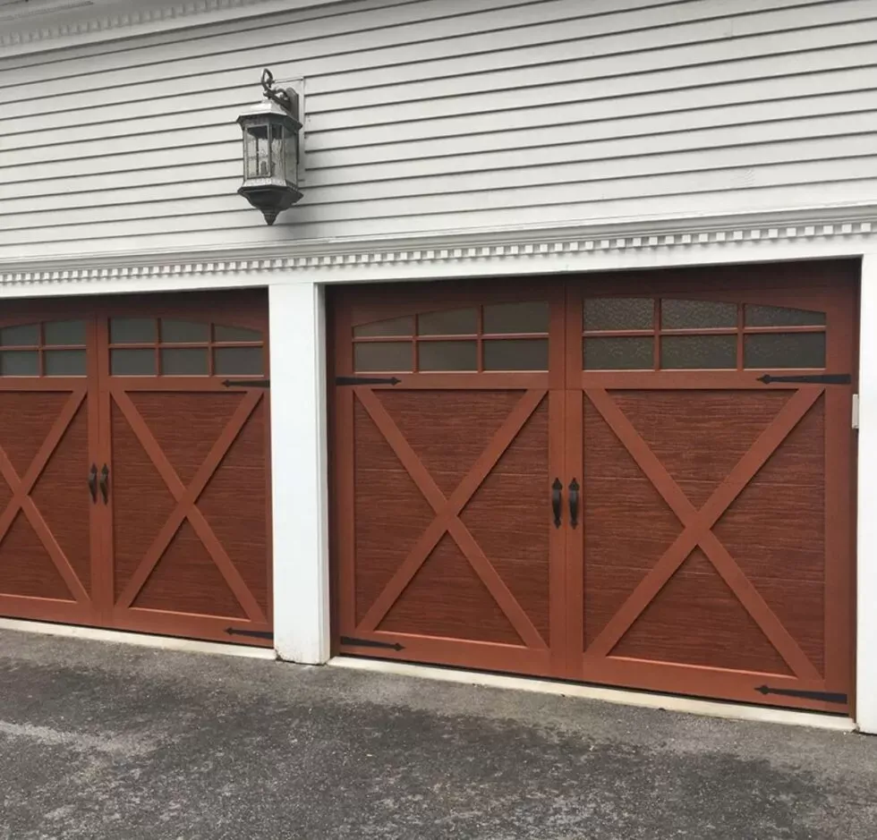 imageye___-_imgi_82_custom-garage-door-in-belmont-980x939 garage door repair Framingham